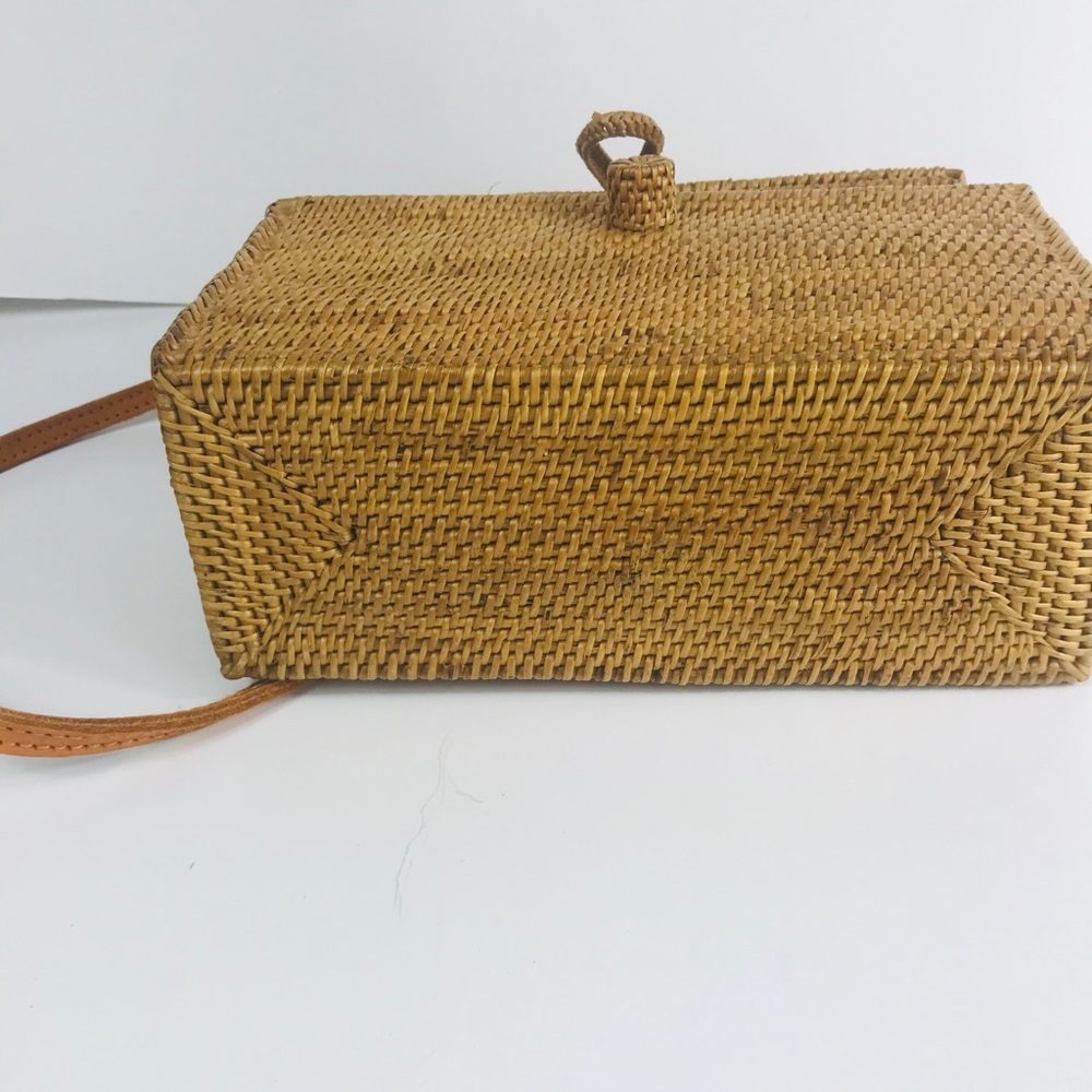 Handcrafted woven bag - Picture 6 of 6